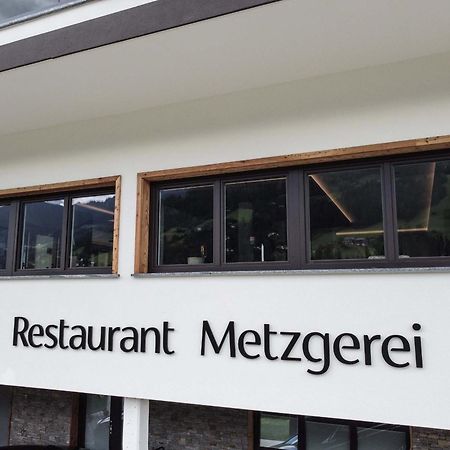 Metzgerwirt Hotel Хипах Екстериор снимка
