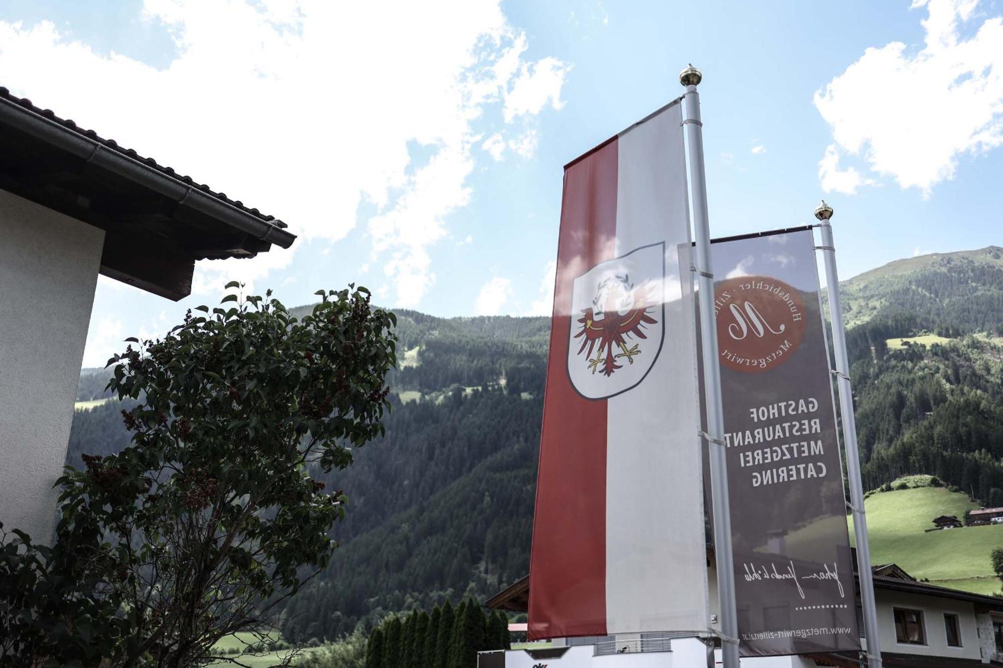 Metzgerwirt Hotel Хипах Екстериор снимка